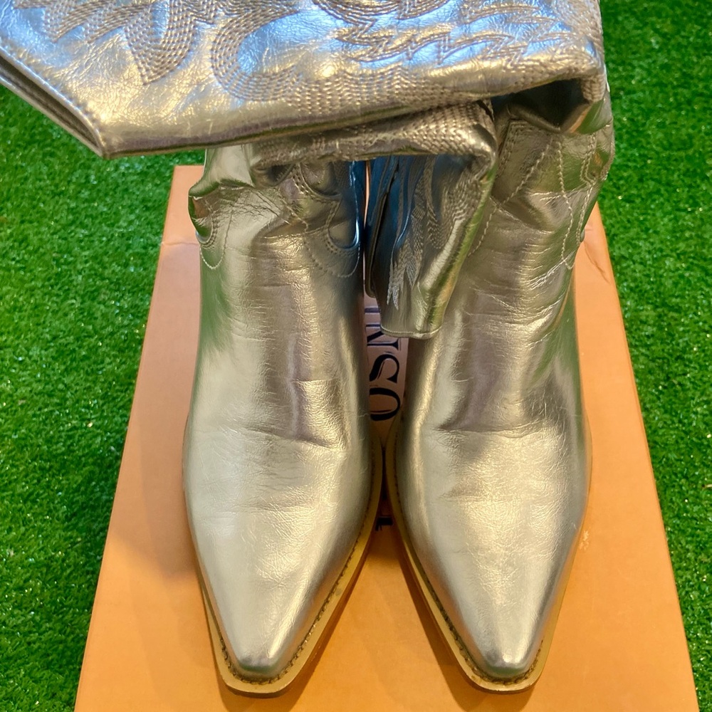 Cowboy boots